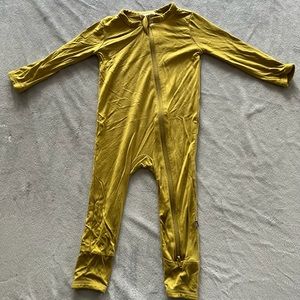 Dijon Kyte romper size 6-12